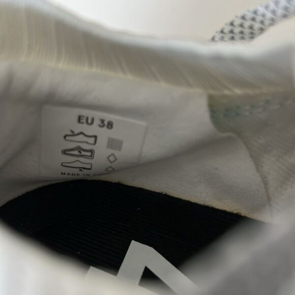 P448 Women’s Lightning Platform Sneakers - Picture 12 of 14